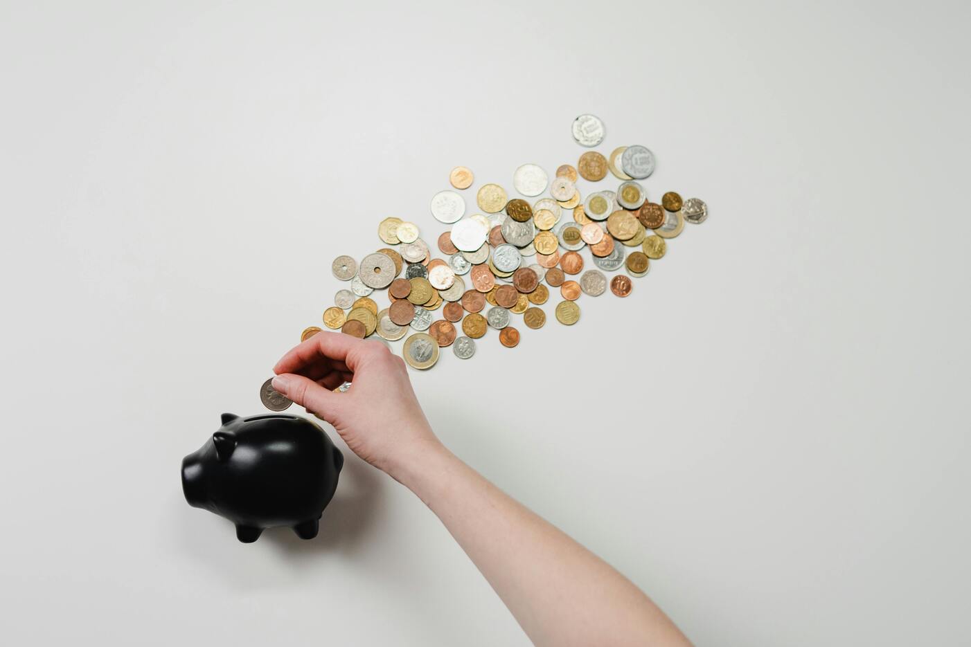 Best High-Yield Savings Accounts 2025: Top APY Banks Compared
